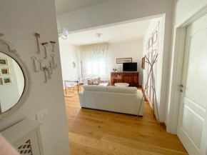 Big Apartment with Free Parking
